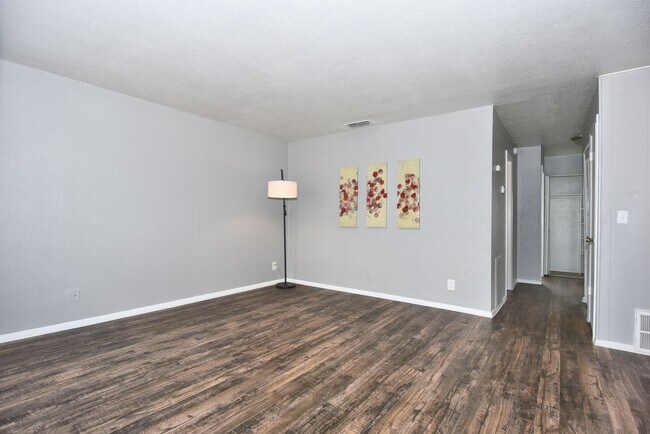 Interior Photo - Summerstone Duplexes