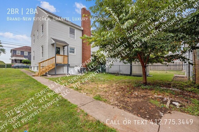 Building Photo - 553 Farnsworth Ave
