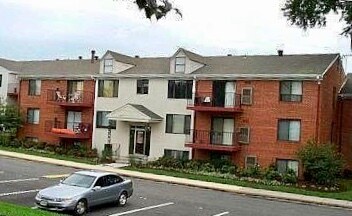 Building Photo - 125 Clubhouse Dr SW