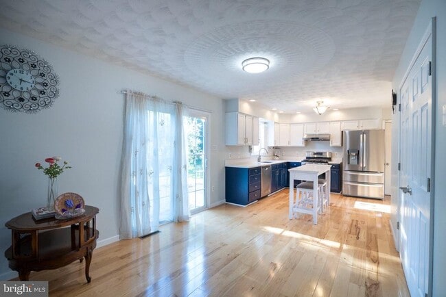 Building Photo - 2184 Autumnwood Dr