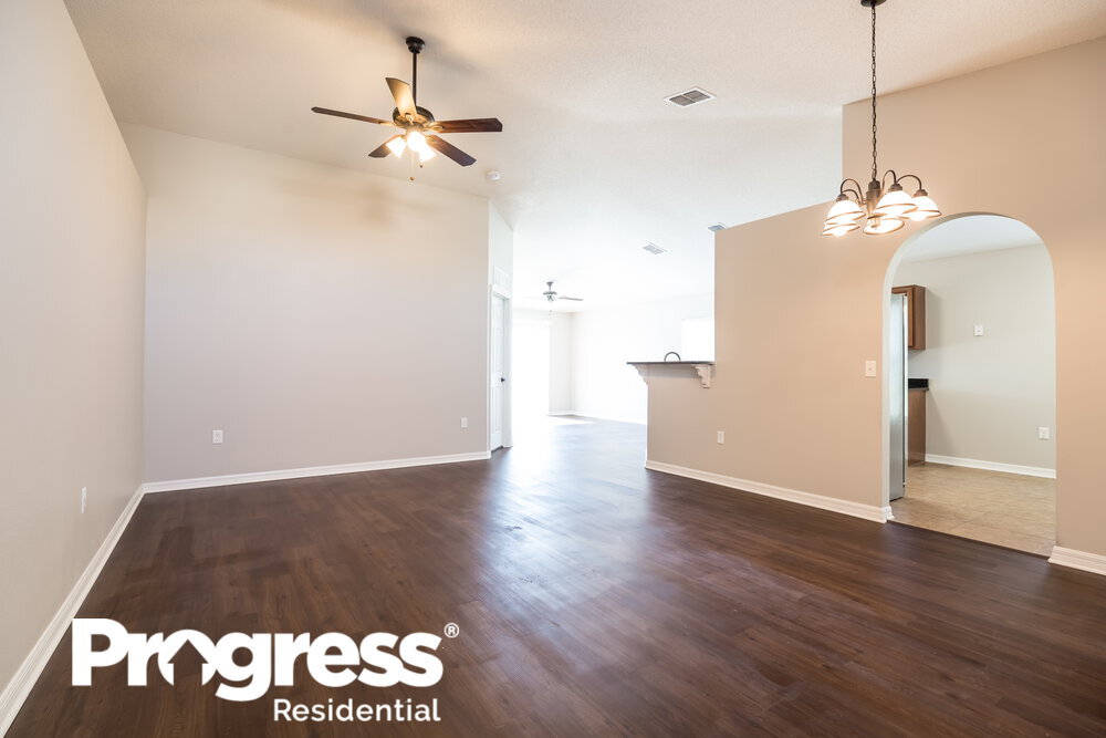 Building Photo - 5470 Silver Thistle Ln