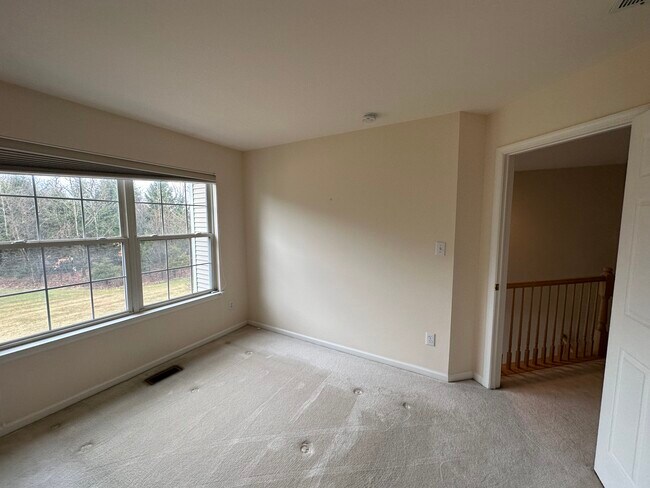 Building Photo - 76 Dispatch Dr