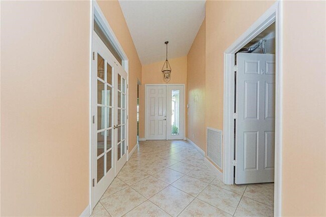 Building Photo - 2695 Heron Bay Ln