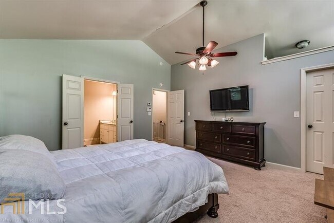 Building Photo - 7585 Spalding Ln