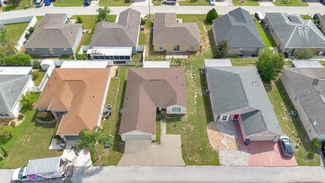 Building Photo - 50989 U S 27 Unit