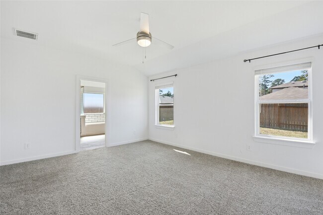 Building Photo - 14251 Big Bnd Dr