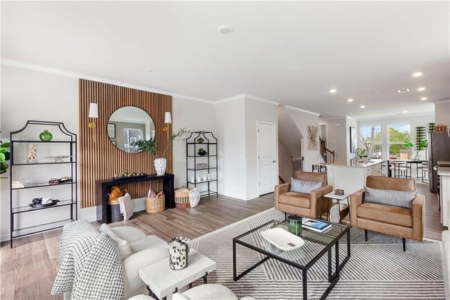 Building Photo - 3642 S Fulton Ave