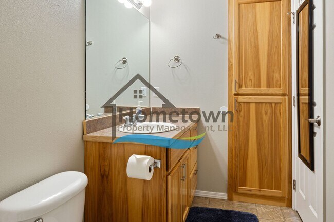 Building Photo - 1 Bedroom 1 Bathroom Home with Off-Street Parking Available in Coeur d'Alene!