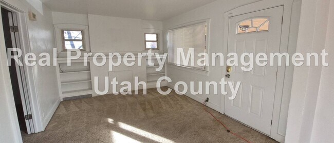 Building Photo - Great Provo Duplex