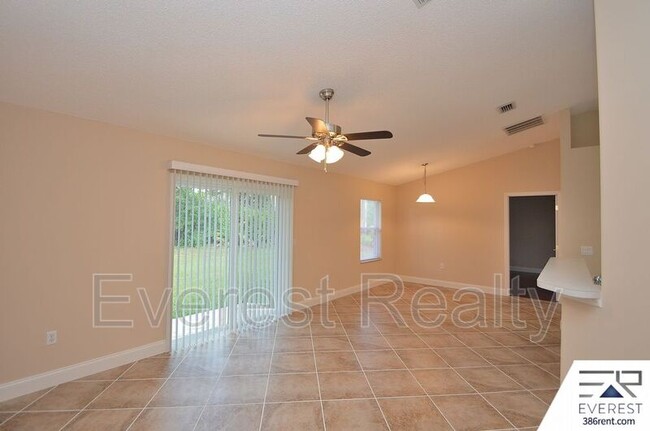Building Photo - 5 Richfield Ln