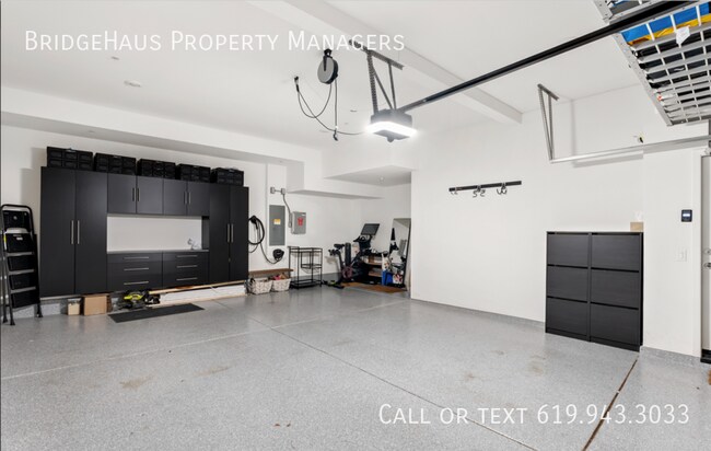 Building Photo - 3076 Marquee Wy