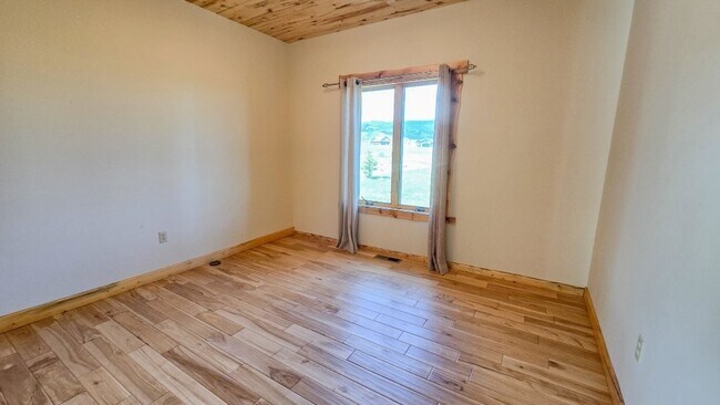 Building Photo - 60 Remington Ranch Rd