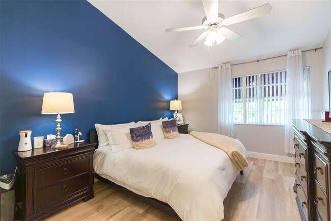 Building Photo - 14123 Trouville Dr