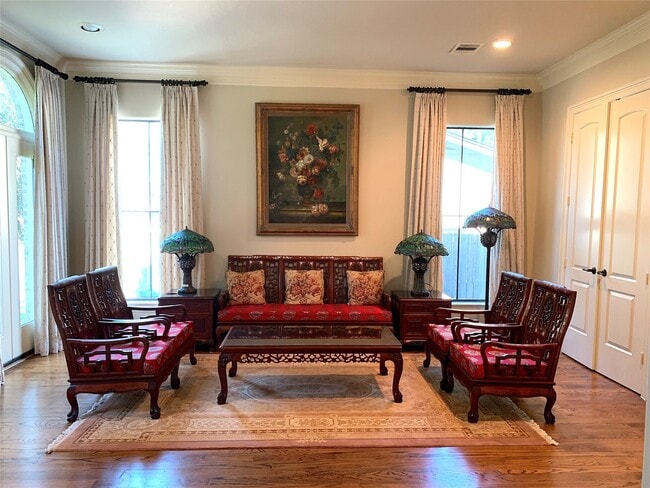 Building Photo - 5031 Cheena Dr