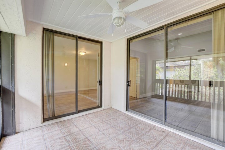 Building Photo - 9268 Sable Ridge Cir