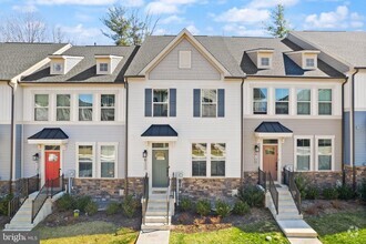 Building Photo - 6111 Stonecat Ct
