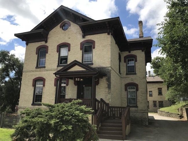 Building Photo - 52 N Crystal St