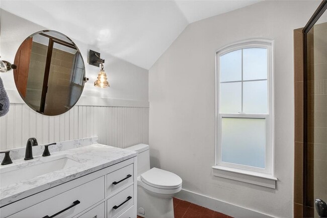 Building Photo - 3627 Stoneridge Rd