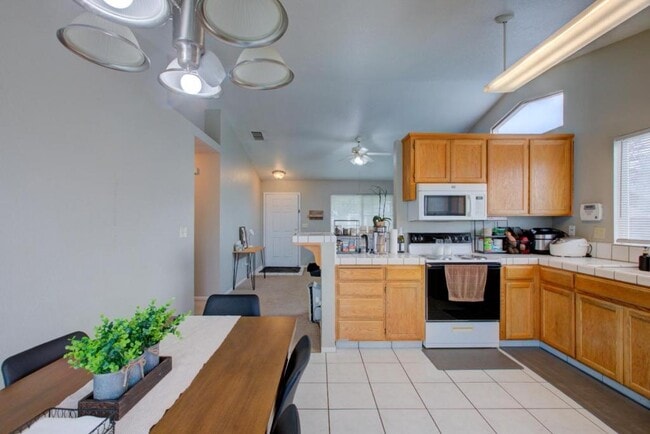 Building Photo - 4403 Capurso Dr