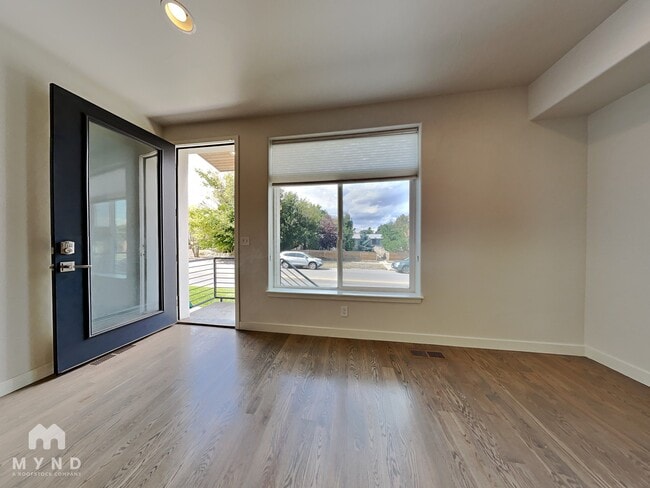 Building Photo - 4324 N Pecos St
