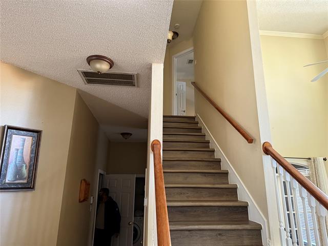 Building Photo - 308 Santa Fe Trail