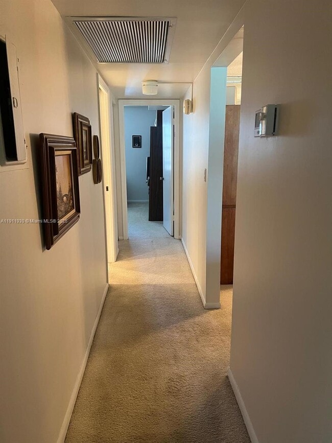 Building Photo - 3102 Portofino Point