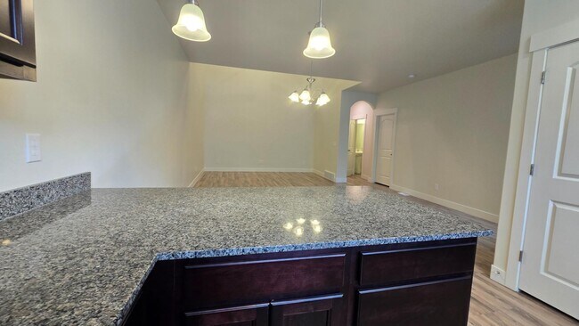 Building Photo - 3964 Hardman Way
