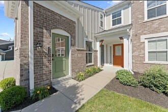 Building Photo - 2138 Siena Ave