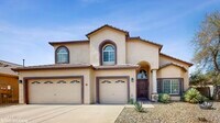 Building Photo - 8812 S 10th Dr