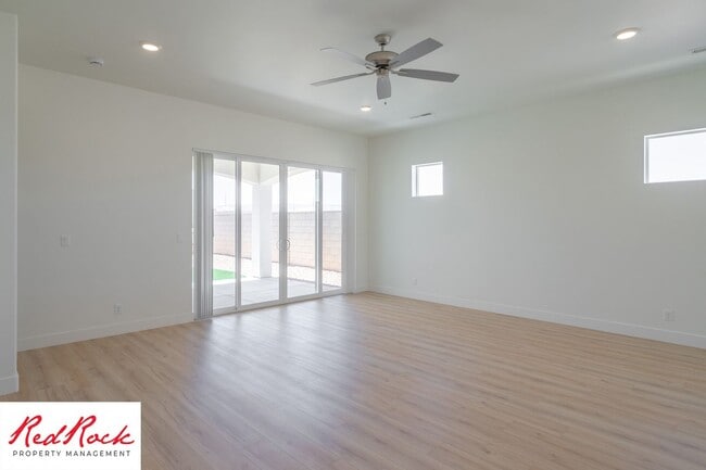 Building Photo - Brand New Stand Alone Home In Desert Color