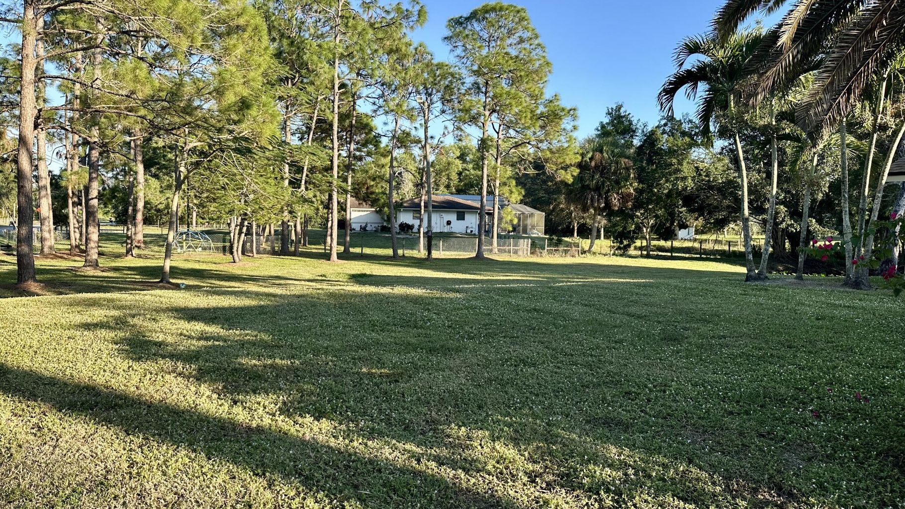 Building Photo - 12816 67th St N