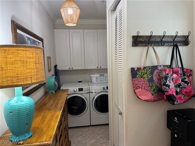 Building Photo - 1262 Sweetwater Ln