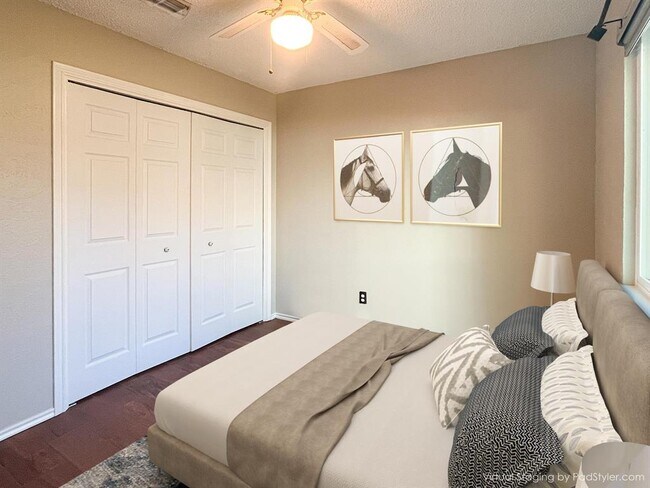 Building Photo - 8705 Clearbrook Trail