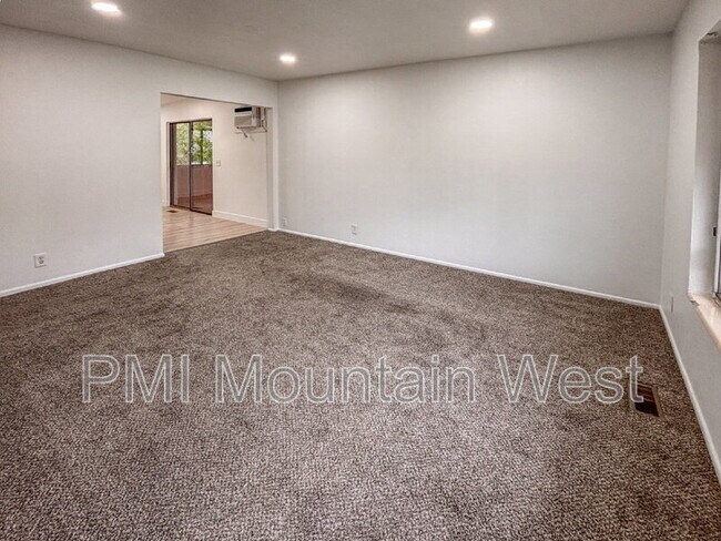 Building Photo - 4675 S 1300 E