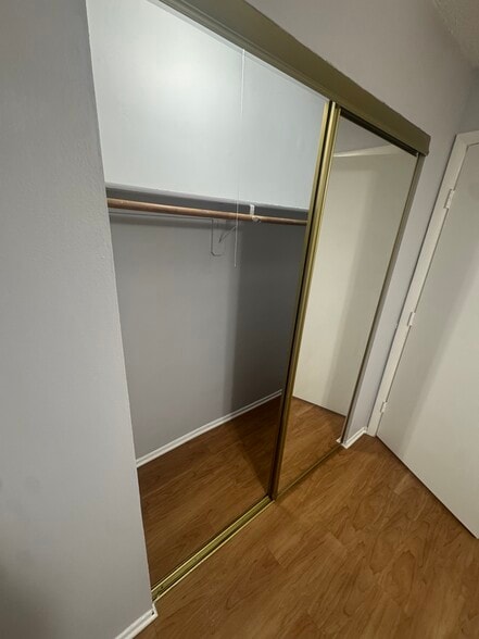 Building Photo - 4636 N Beacon St