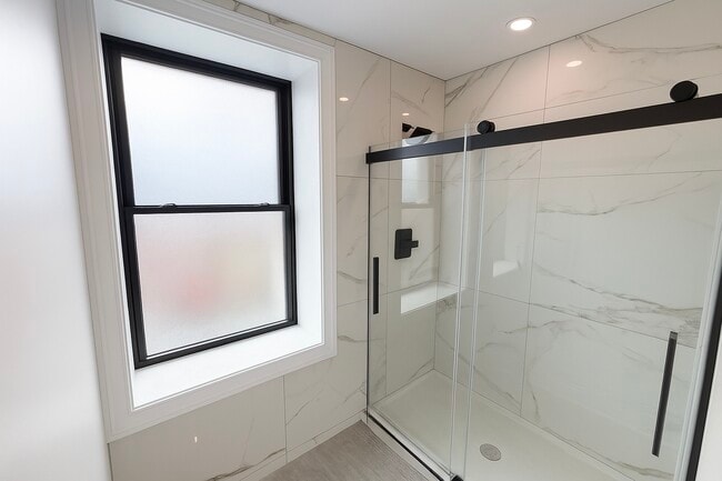 Building Photo - Lackawanna Ave