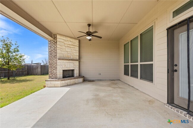 Building Photo - 109 Raven Dr