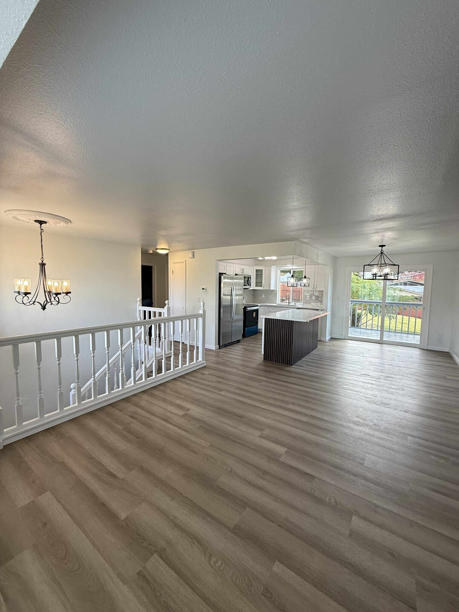 Building Photo - 5036 N Frace Ave