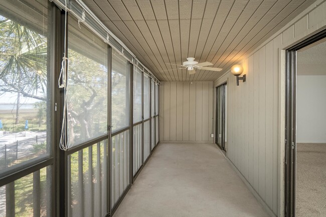 Building Photo - 22 Veronese Ct