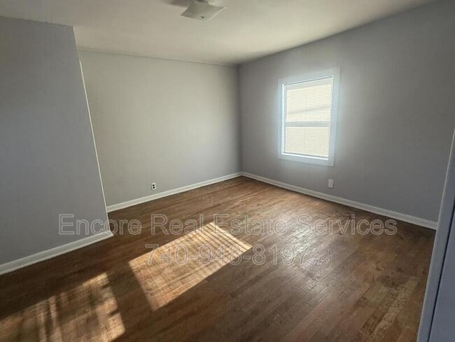 Building Photo - 70 Hoover St