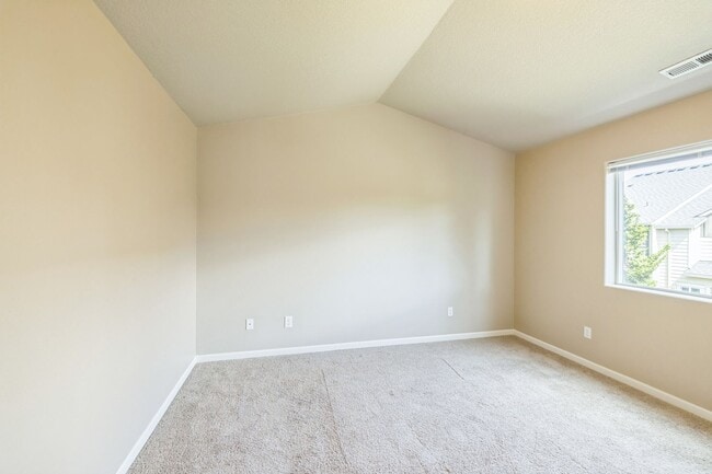 Building Photo - 2503 Carson Loop