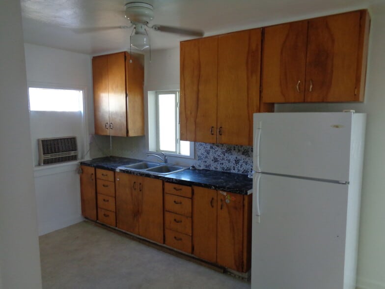 Building Photo - 3024 S 8850 W
