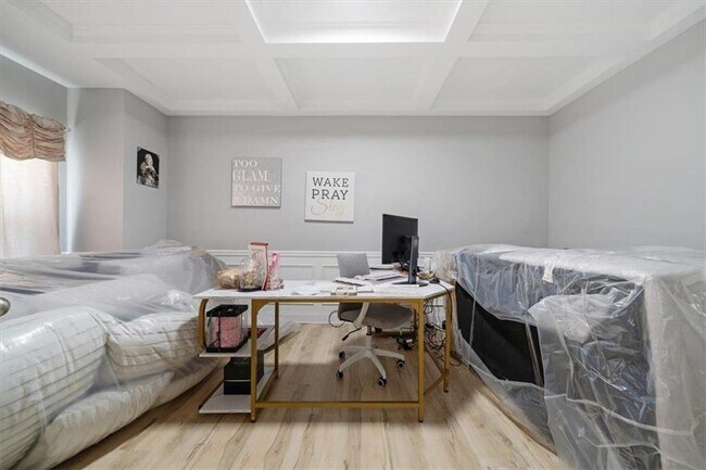 Building Photo - 3355 Palmer Lake Pointe