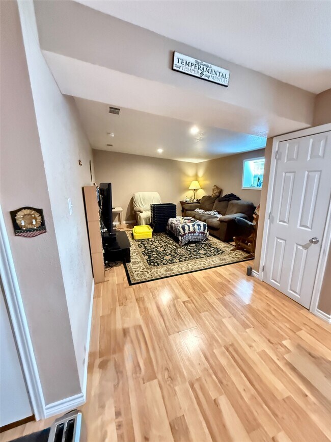 Building Photo - 5911 Farm to Market Rd 1459