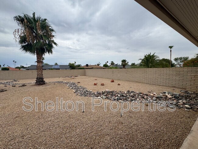 Building Photo - 12503 W Rampart Dr
