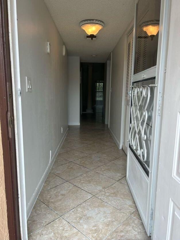 Building Photo - 5975 Forest Hill Blvd