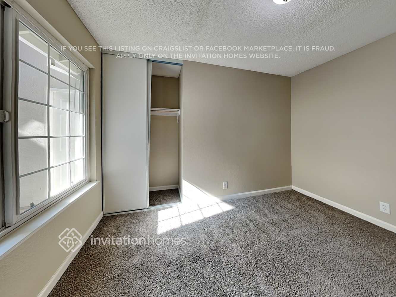 Building Photo - 2165 Cedarbrook Dr