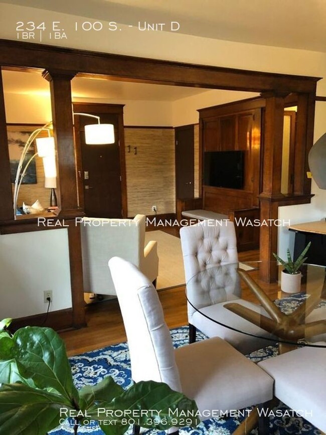 Building Photo - 1 Bedroom 1 Bathroom Unit at The Hollywood!