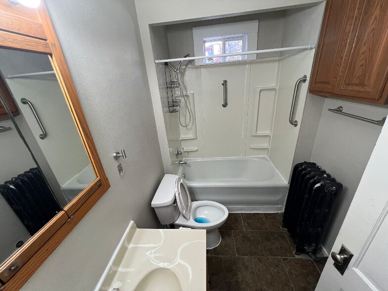 Building Photo - 394 Nevada St