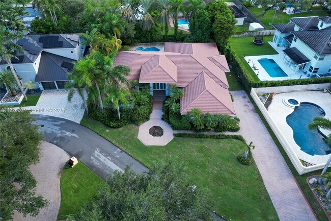 Building Photo - 7440 SW 170th Terrace